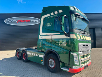 وحدة جر VOLVO FH 540