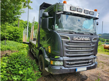 شاحنة قطع الأشجار SCANIA R 580