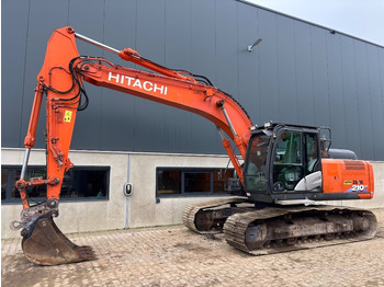 حفار زحاف HITACHI ZX210LC-6