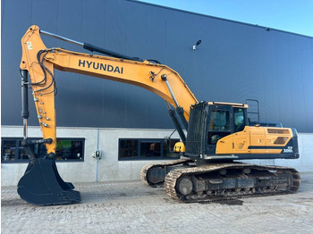 حفار زحاف HYUNDAI