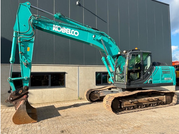 حفار زحاف KOBELCO