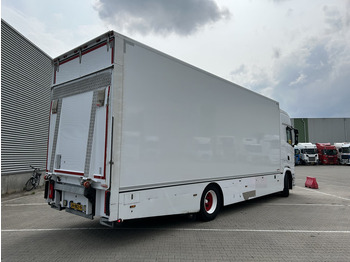 شاحنة مقفلة Scania S410 Highline / 491 dkm / Box 8.1 mtr / Laadklep 3000 kg: صورة 2