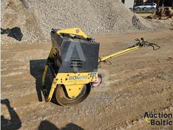 مدحلة BOMAG
