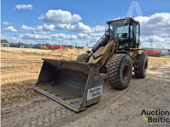 اللودر بعجل CATERPILLAR 930H