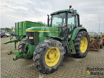 جرار JOHN DEERE 6810