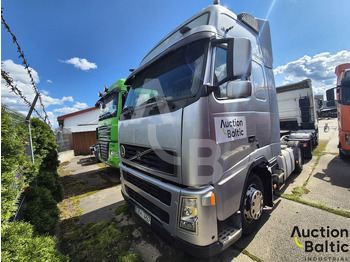 وحدة جر VOLVO FH12