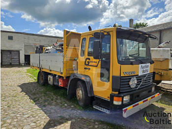 شاحنات مسطحة Volvo FL612: صورة 2