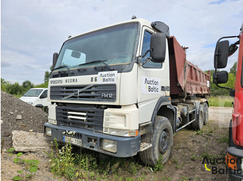 شاحنة قلاب VOLVO FM12