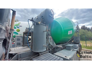 شاحنة خلاطة خرسانة Volvo FM9: صورة 5