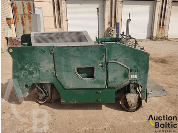 آلة أسفلت Wirtgen W350: صورة 3