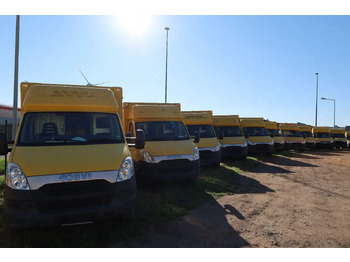 شاحنة مغلقة الصندوق IVECO Daily