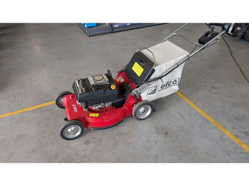 جزازة أعشاب الحدائق