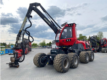 حصادة الأخشاب KOMATSU