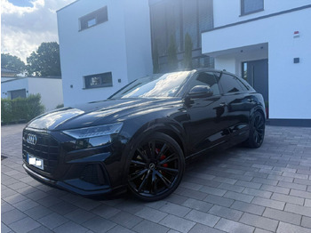 سيارة دفع رباعي AUDI