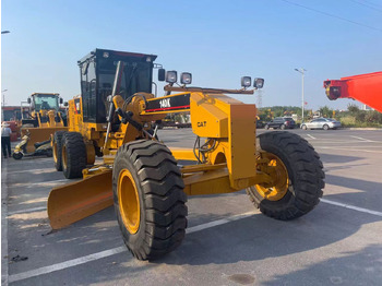 ممهدة CATERPILLAR 140K