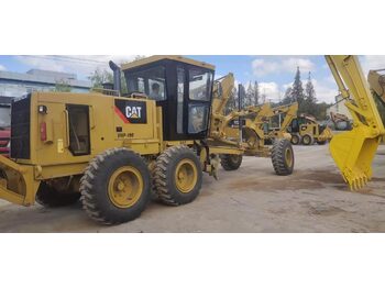 ممهدة CATERPILLAR 140K