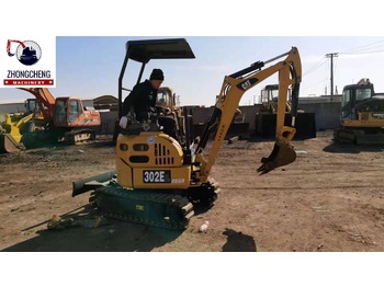 حفارة مُصَّغرة CATERPILLAR 302