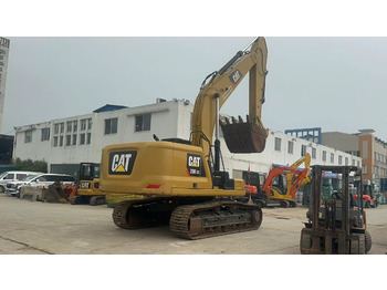 حفار زحاف CATERPILLAR 330GC