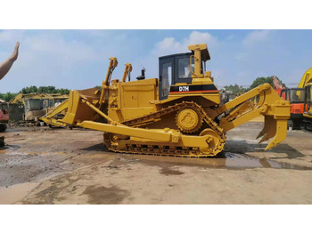 جرافة CATERPILLAR D7H