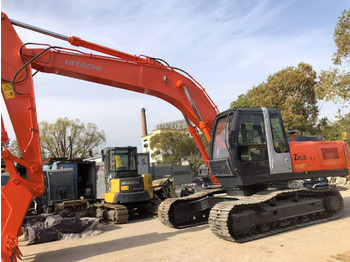 حفار زحاف HITACHI ZX240
