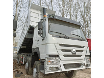 شاحنة قلاب SINOTRUK HOWO