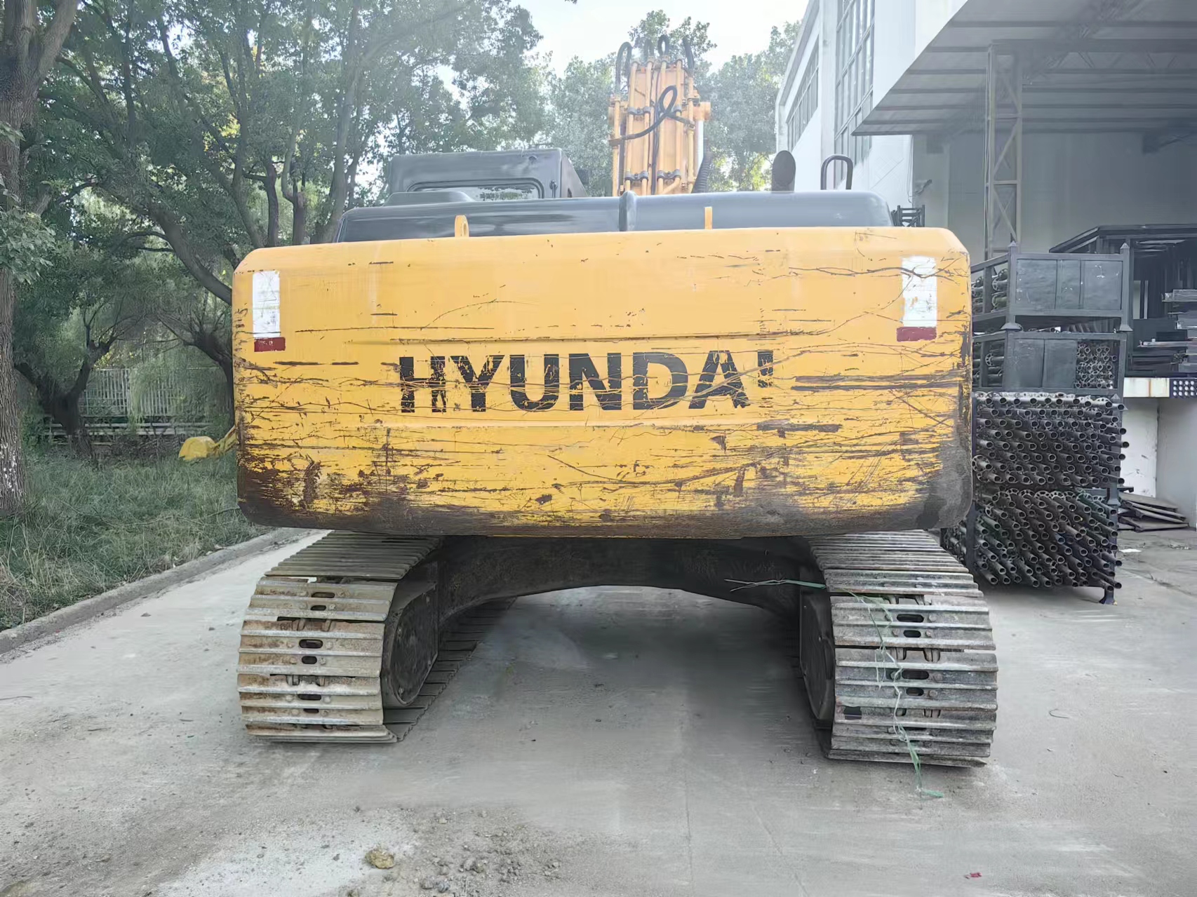 حفارة HYUNDAI R220LC-7: صورة 3 حفارة HYUNDAI R220LC-7: صورة 3