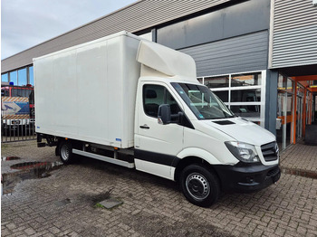 شاحنة مغلقة الصندوق MERCEDES-BENZ Sprinter 513