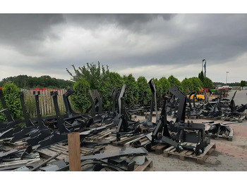 رافعة أمامية للجرار METAL-TECHNIK