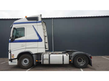 وحدة جر VOLVO FH 420