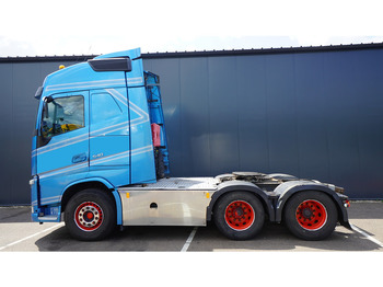 وحدة جر VOLVO FH 540