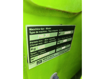 رافعة تلسكوبية Merlo P40.7CS: صورة 2