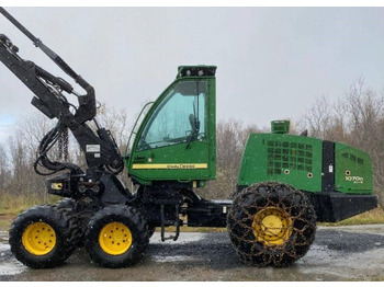 حصادة الأخشاب John Deere 1070 D: صورة 2