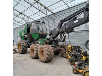 حصادة الأخشاب JOHN DEERE
