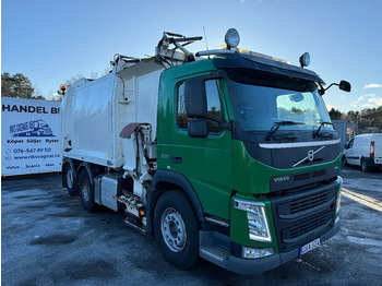 شاحنة النفايات VOLVO FM 330