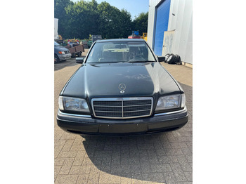 سيدان Mercedes-Benz C-Klasse **C220DIESEL-BELGIANCAR**: صورة 2
