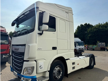 وحدة جر DAF XF 510