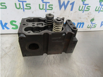 المحرك و قطع الغيار - شاحنة RENAULT PREMIUM 400 CYLINDER HEADS – 6 AVAILABLE: صورة 2