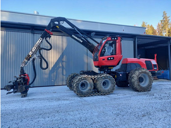 حصادة الأخشاب KOMATSU