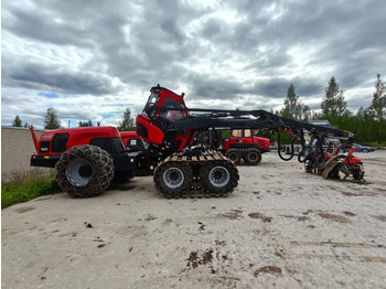 حصادة الأخشاب KOMATSU