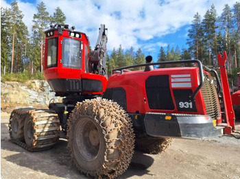 حصادة الأخشاب KOMATSU
