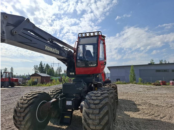حصادة الأخشاب KOMATSU