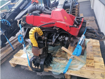 حصادة الأخشاب KOMATSU