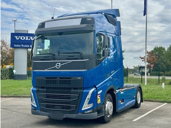وحدة جر VOLVO FH