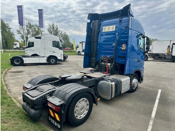 وحدة جر Volvo FH: صورة 3