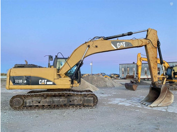 حفار زحاف CAT 323 DLN: صورة 5