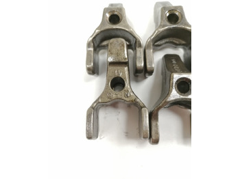 مضخة وقود - شاحنة Mercedes-Benz Injector holder A4720780135: صورة 3 مضخة وقود - شاحنة Mercedes-Benz Injector holder A4720780135: صورة 3
