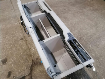 قطع غيار عامة - شاحنة Scania Salongi ülemine panipaik 2291207: صورة 4