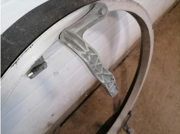 مبرد المحرك - شاحنة Scania Ventilaatori metallrõngas 2489668: صورة 4 مبرد المحرك - شاحنة Scania Ventilaatori metallrõngas 2489668: صورة 4