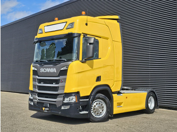 وحدة جر SCANIA R 450