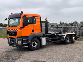 شاحنة ذات خطاف MAN